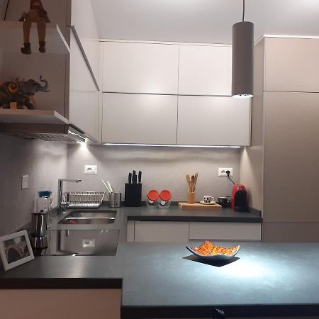 Lake View Apartment Τίρανα Εξωτερικό φωτογραφία
