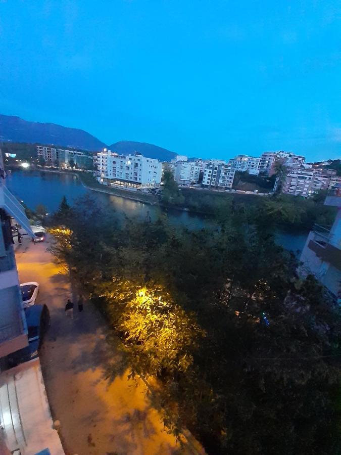 Lake View Apartment Τίρανα Εξωτερικό φωτογραφία